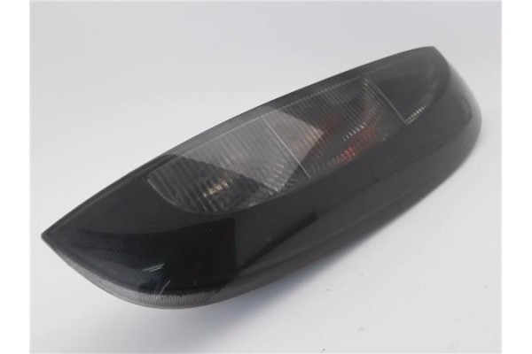Recambio de piloto trasero derecho para opel corsa c 1.2 twinport referencia OEM IAM 93170223  