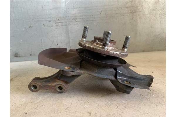 Recambio de mangueta delantero izquierda para kia rio (jb) 1.4 16v referencia OEM IAM 517151G100  