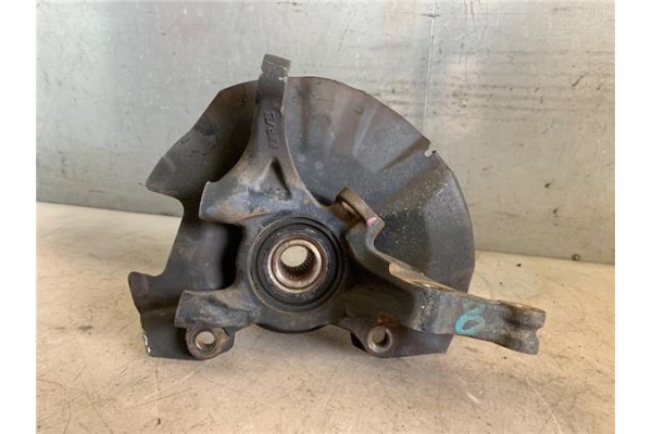Recambio de mangueta delantero izquierda para kia rio (jb) 1.4 16v referencia OEM IAM 517151G100  