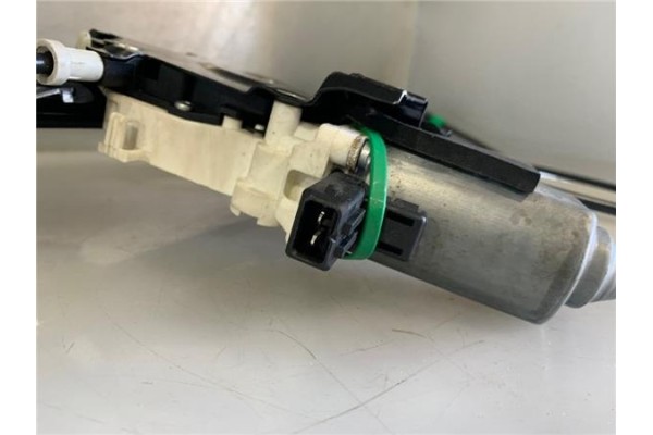Recambio de mecanismo elevalunas delantero derecho para land rover freelander (ln) 2.0 e familiar referencia OEM IAM LR006371  