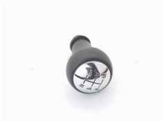 Recambio de pomo palanca cambio para peugeot 207 1.4 x-line referencia OEM IAM 2403CN  