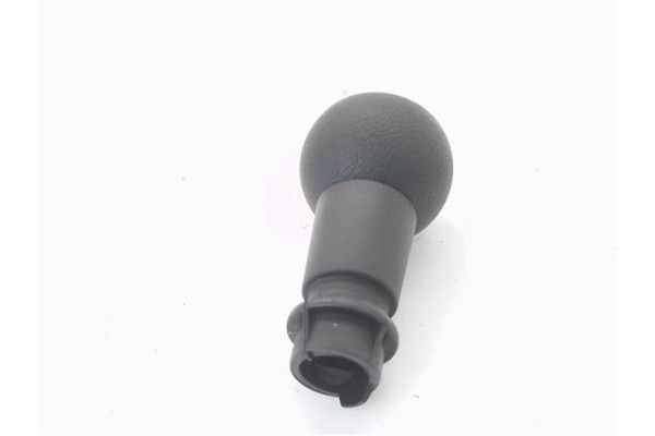 Recambio de pomo palanca cambio para peugeot 207 1.4 x-line referencia OEM IAM 2403CN  