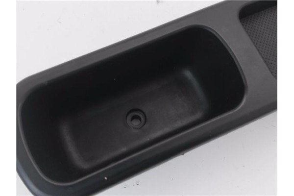 Recambio de mando elevalunas delantero izquierdo para peugeot 207 1.4 x-line referencia OEM IAM 6554QK  