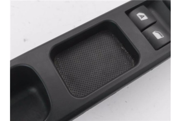 Recambio de mando elevalunas delantero izquierdo para peugeot 207 1.4 x-line referencia OEM IAM 6554QK  