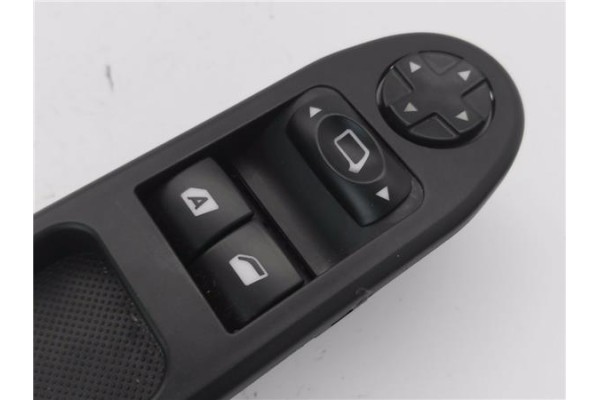 Recambio de mando elevalunas delantero izquierdo para peugeot 207 1.4 x-line referencia OEM IAM 6554QK  