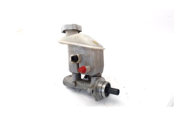 Recambio de bomba freno para kia rio (jb) 1.4 16v referencia OEM IAM 585101G110  