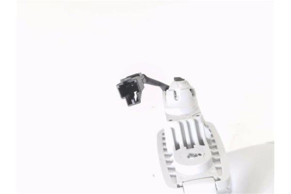 Recambio de parasol derecho para jeep renegade (bu) 1.6 limited fwd referencia OEM IAM 735599289  