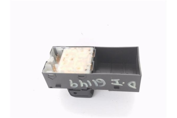 Recambio de mando elevalunas delantero izquierdo para nissan micra (k12e) 1.2 16v referencia OEM IAM 25401AX600  