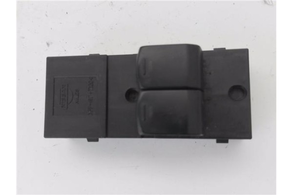 Recambio de mando elevalunas delantero izquierdo para nissan micra (k12e) 1.2 16v referencia OEM IAM 25401AX600  
