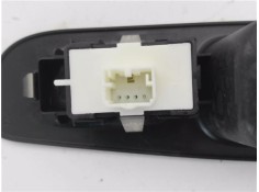 Recambio de mando elevalunas trasero derecho para jeep renegade (bu) 1.6 limited fwd referencia OEM IAM 735603978  
