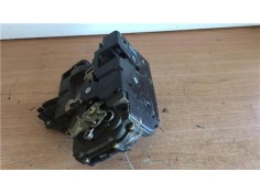 Recambio de cierre electromagnetico trasero derecho para seat toledo (5p2) 1.6 exclusive referencia OEM IAM 7L0839016  7L0839016