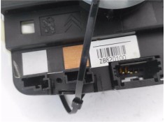 Recambio de mando intermitencia para peugeot 2008 1.2 access referencia OEM IAM 98081767ZD  