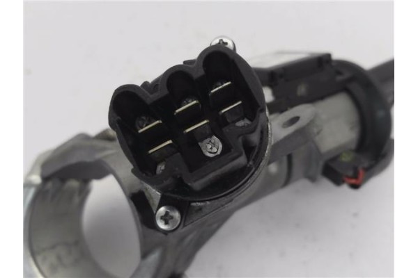 Recambio de clausor para nissan micra (k12e) 1.2 16v referencia OEM IAM 28590AX600 N0501653 
