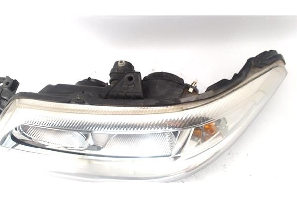 Recambio de faro delantero izquierdo para renault laguna ii (bg0) 2.0 16v (bg00, bg0k, bg0p, bg0w) referencia OEM IAM 8200002845