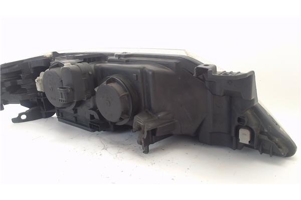 Recambio de faro delantero izquierdo para renault laguna ii (bg0) 2.0 16v (bg00, bg0k, bg0p, bg0w) referencia OEM IAM 8200002845