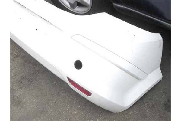 Recambio de paragolpes trasero para opel astra h berlina 1.6 referencia OEM IAM 1404191 6223054 