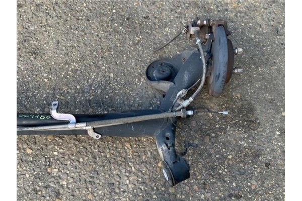 Recambio de puente trasero para kia rio (ub) 1.2 basic referencia OEM IAM 551001W610  