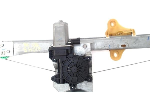 Recambio de mecanismo elevalunas delantero derecho para renault clio iv 1.5 business referencia OEM IAM 128001071D 3N2032 