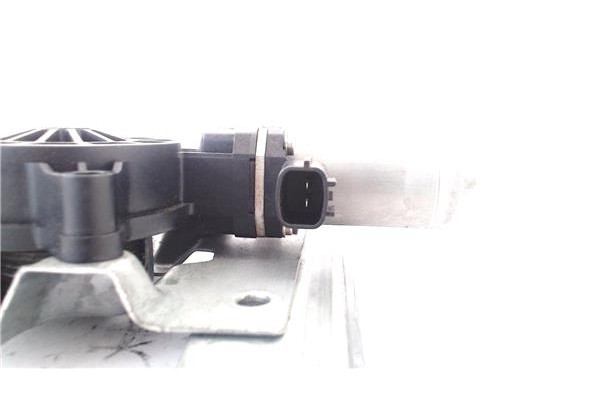 Recambio de mecanismo elevalunas delantero derecho para renault clio iv 1.5 business referencia OEM IAM 128001071D 3N2032 