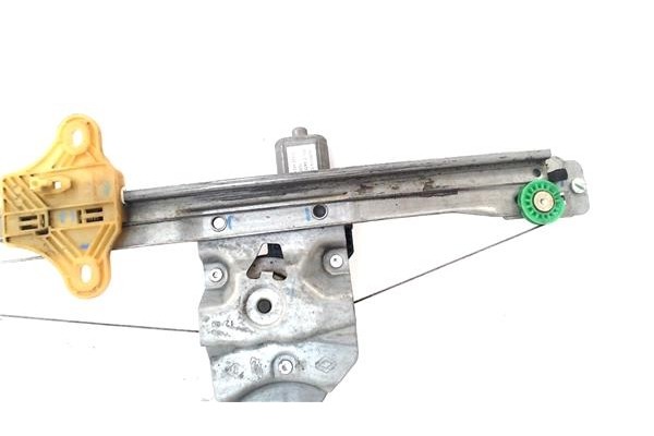 Recambio de mecanismo elevalunas delantero derecho para renault clio iv 1.5 business referencia OEM IAM 128001071D 3N2032 