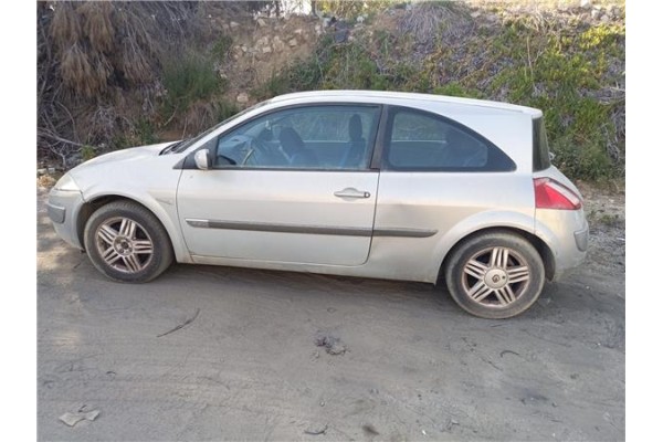 renault megane ii (bm0/1_, cm0/1_) del año 2004