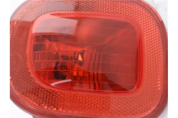 Recambio de piloto defensa trasero izquierdo para jeep renegade (bu) 1.6 limited fwd referencia OEM IAM 51953205 0346300GSX 