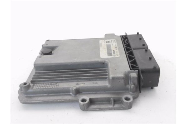 Recambio de centralita para jeep renegade (bu) 1.6 limited fwd referencia OEM IAM 55265162 281031204 