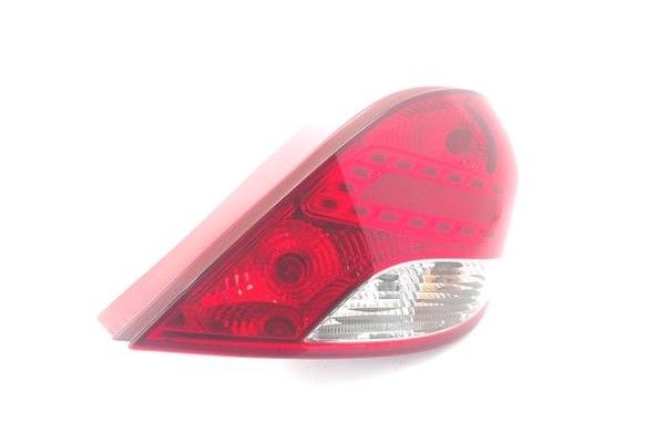 Recambio de piloto trasero derecho para peugeot 207 1.4 x-line referencia OEM IAM 968656598000 VP9PFX13404A 
