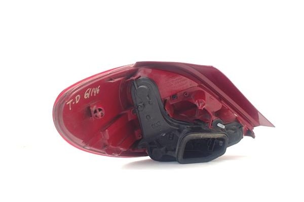 Recambio de piloto trasero derecho para peugeot 207 1.4 x-line referencia OEM IAM 968656598000 VP9PFX13404A 