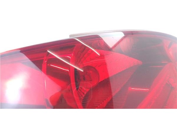 Recambio de piloto trasero izquierdo para peugeot 207 1.4 x-line referencia OEM IAM 968656608000 VP9PFX13405A 