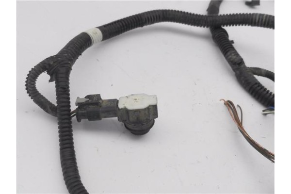 Recambio de sensor parking trasero para jeep renegade (bu) 1.6 limited fwd referencia OEM IAM 51952908 519999650 