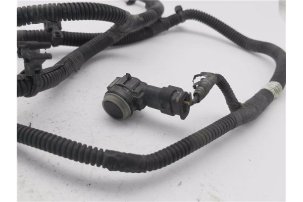 Recambio de sensor parking trasero para jeep renegade (bu) 1.6 limited fwd referencia OEM IAM 51952908 519999650 