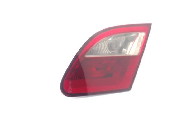 Recambio de piloto interior derecho para chrysler sebring berlina 2.0 crd limited referencia OEM IAM 58622EA001 043894924AE 