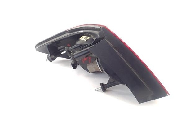 Recambio de piloto trasero izquierdo para chrysler sebring berlina 2.0 crd limited referencia OEM IAM 05303986AD 05303988AD 