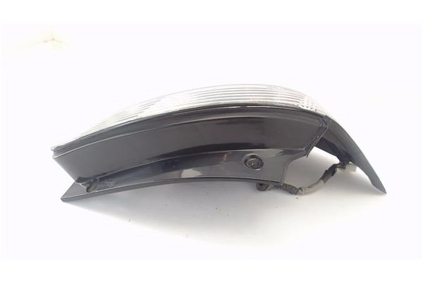Recambio de piloto trasero izquierdo para kia rio (jb) 1.4 16v referencia OEM IAM 082231923LB  