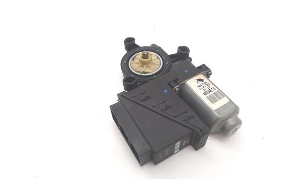 Recambio de motor elevalunas delantero izquierdo para volkswagen polo iv (9n1) 1.4 16v referencia OEM IAM 6Q2959802A 400645D 