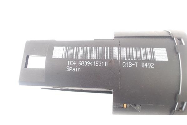Recambio de conmutador luces para volkswagen polo iv (9n1) 1.4 16v referencia OEM IAM 6Q0941531B  