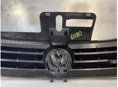 Recambio de rejilla capo para volkswagen polo iv (9n1) 1.4 16v referencia OEM IAM 6Q0853651  