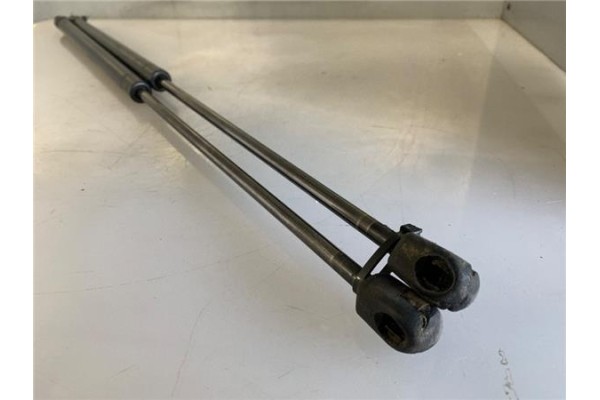 Recambio de amortiguador porton para mercedes-benz clase m (bm 164) 3.0 ml 280 cdi (164.120) referencia OEM IAM A1637400045141  