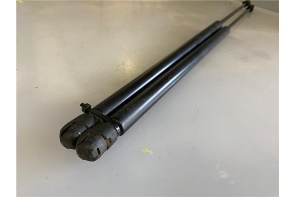 Recambio de amortiguador porton para mercedes-benz clase m (bm 164) 3.0 ml 280 cdi (164.120) referencia OEM IAM A1637400045141  