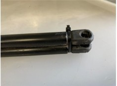 Recambio de amortiguador porton para mercedes-benz clase m (bm 164) 3.0 ml 280 cdi (164.120) referencia OEM IAM A1637400045141  