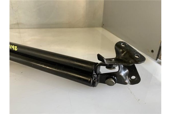 Recambio de amortiguador porton para opel agila 1.2 básico referencia OEM IAM 1C09 1B28 
