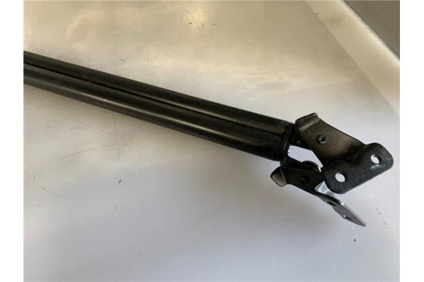Recambio de amortiguador porton para opel agila 1.2 básico referencia OEM IAM 1C09 1B28 
