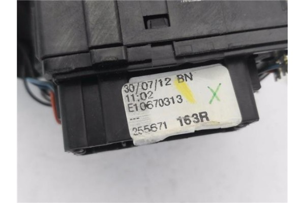 Recambio de mando limpiaparabrisas para renault clio iv 1.5 business referencia OEM IAM 255671163R  
