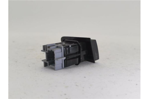 Recambio de boton cierre centralizado para renault clio iv 1.5 business referencia OEM IAM 252103678R  