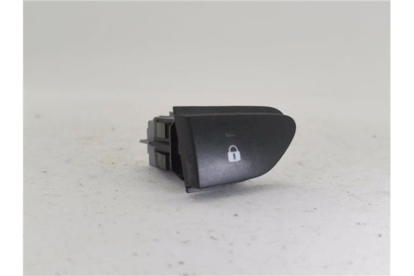 Recambio de boton cierre centralizado para renault clio iv 1.5 business referencia OEM IAM 252103678R  