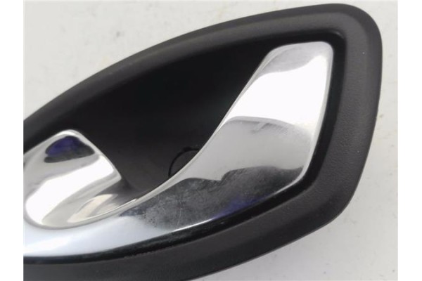 Recambio de manilla int. puerta delantero izquierda para renault clio iv 1.5 business referencia OEM IAM 826730001R  
