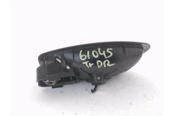 Recambio de manilla int. puerta trasero derecha para renault clio iv 1.5 business referencia OEM IAM 826720001R  