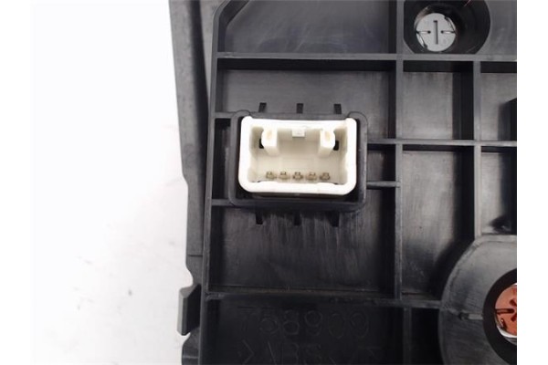 Recambio de mandos climatizador para toyota yaris (ksp9/scp9/nlp9) referencia OEM IAM 55900-0D210  