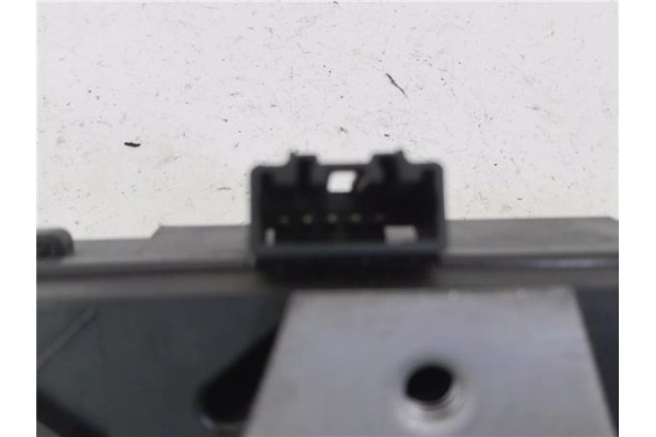 Recambio de cerradura porton para ford focus c-max 1.8 tdci referencia OEM IAM 3M51R442A66CA  